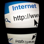 US to relinquish key oversight role for Internet
